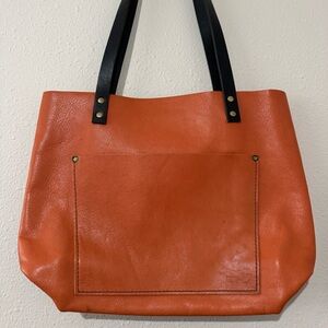 Portland Leather Medium Classic Tote Satsuma